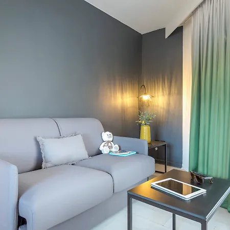Mercure Centre Cote D'azur Hotel 4*