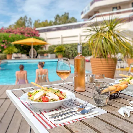 Mercure Centre Cote D'azur Hotel Hyeres