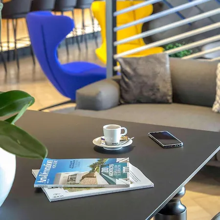 Mercure Centre Cote D'azur Hotel 4*