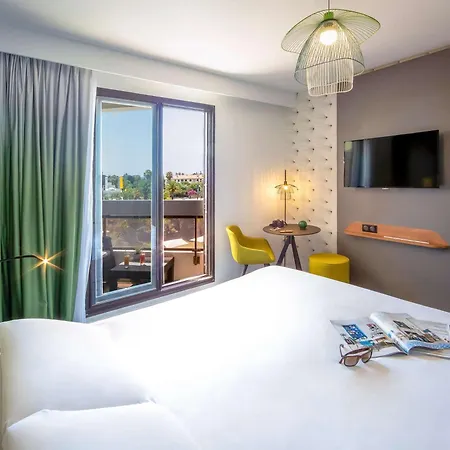 Mercure Centre Cote D'azur Hyeres
