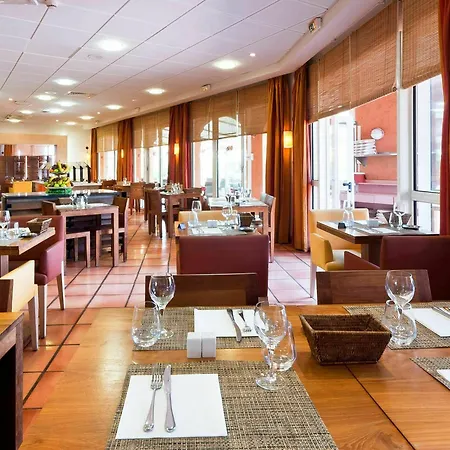 Mercure Centre Cote D'azur Hyères