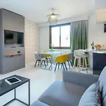 Mercure Centre Cote D'azur Йер