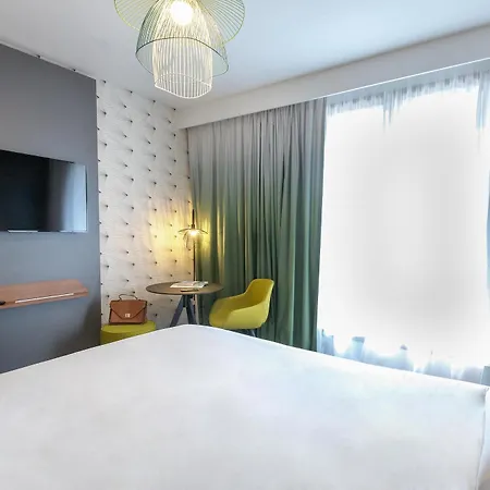 Mercure Centre Cote D'azur Отель Йер