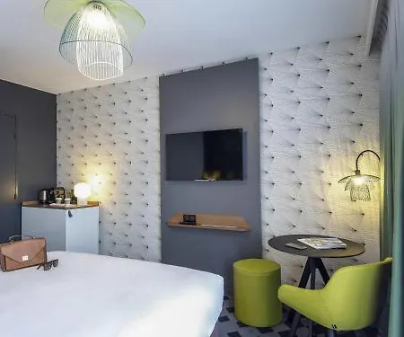 Mercure Centre Cote D'azur 4* Йер