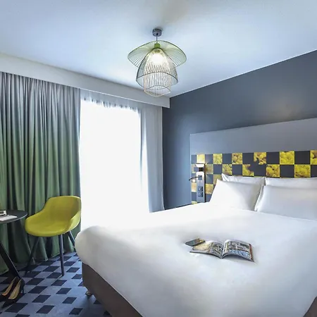 Отель Mercure Centre Cote D'azur 4*