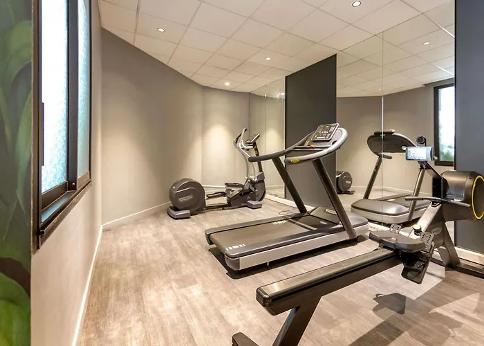 Mercure Centre Cote D'azur Szálloda 4*