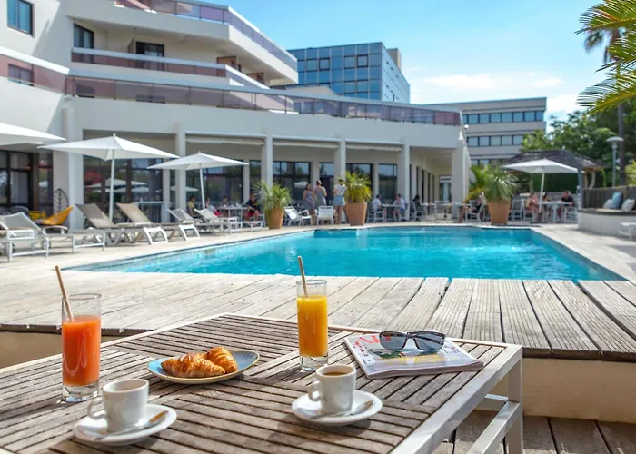 メルキュール サントル コート ダ ジュール 4*