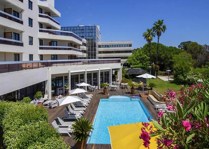 Mercure Centre Cote D'azur Hyères